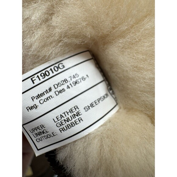 UGG Australia Women’s Brown Suede Cargo Tall Zip Sheepskin Boots SIZE 8 - Picture 13 of 16